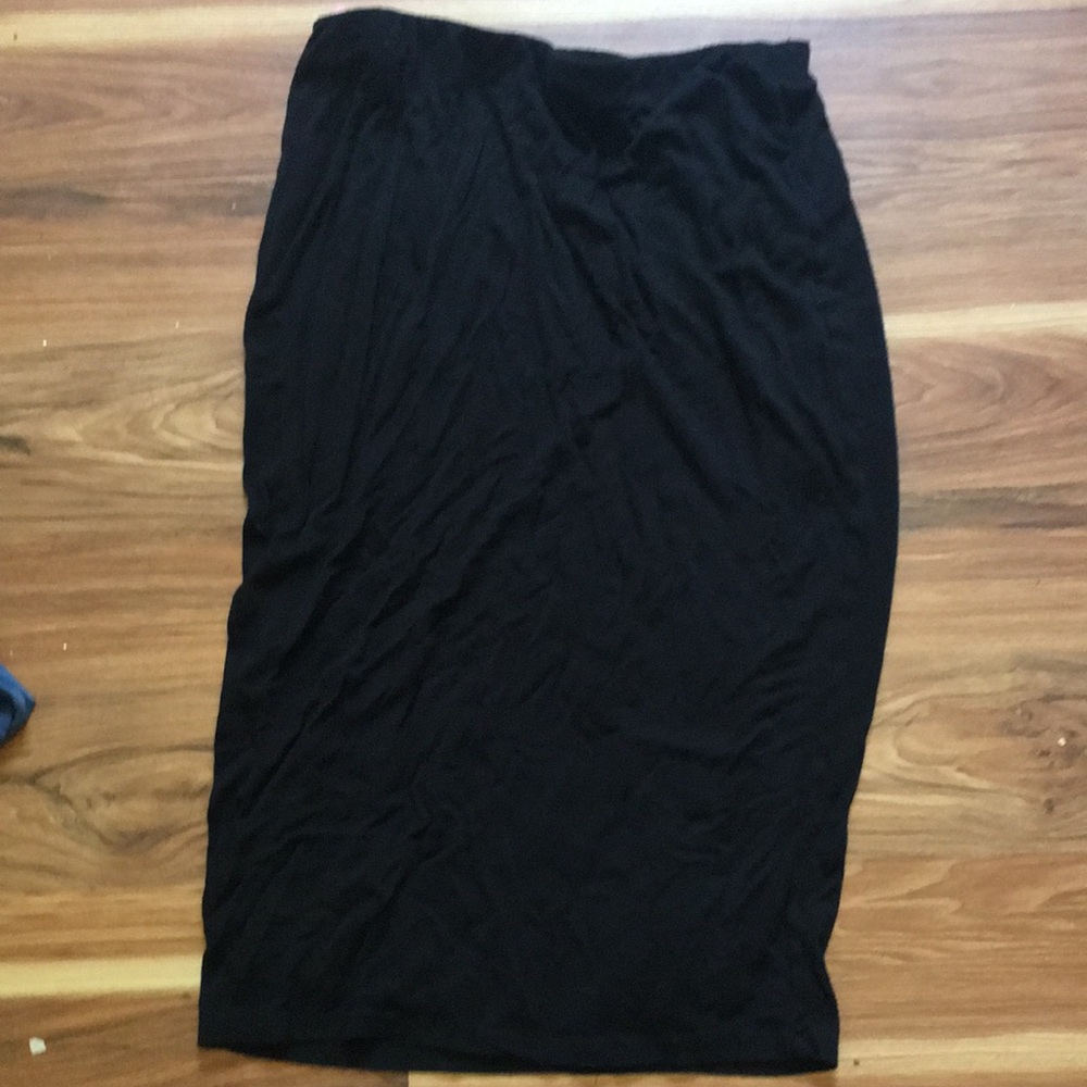 Black pencil skirt, size S